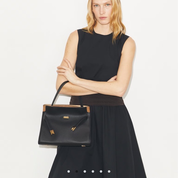 Tory Burch Lee Radziwill Small Elegant Black Handbag 👜 NWT - Picture 3 of 11